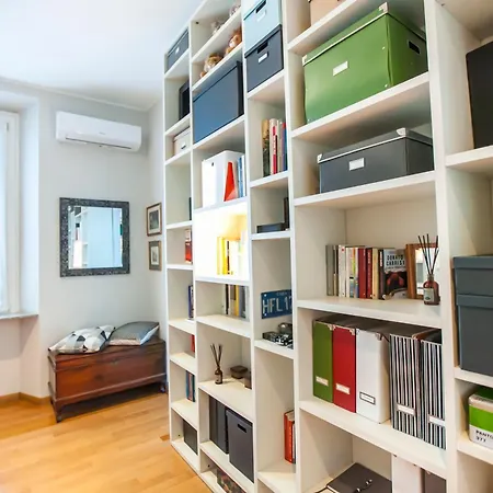 Apartment Casa Dell'angelo Como